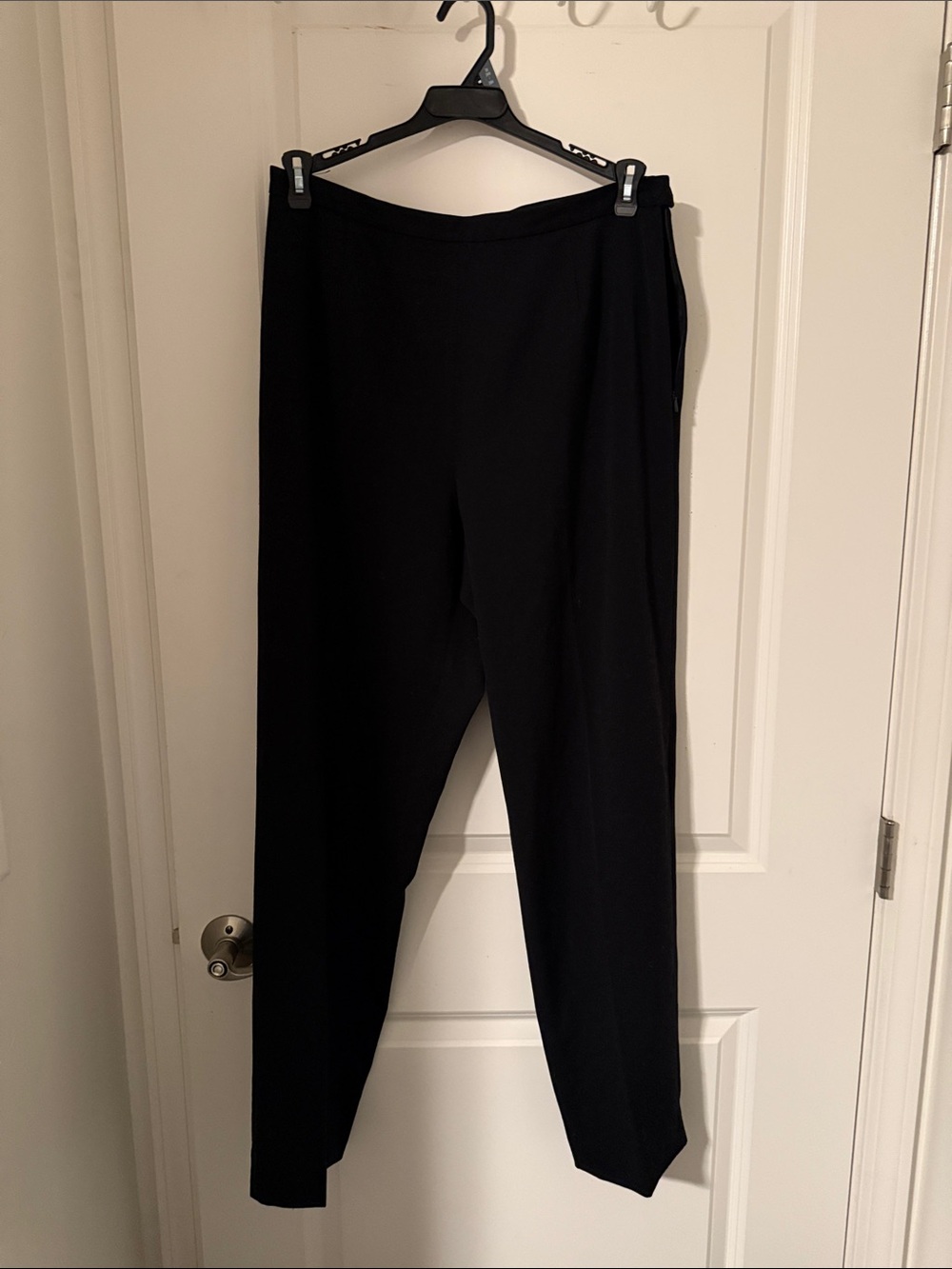 Women’s Black Straight-Leg Trousers
